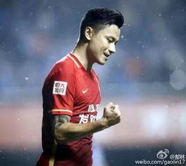 郜林生活照图片,足球场外的温馨时光